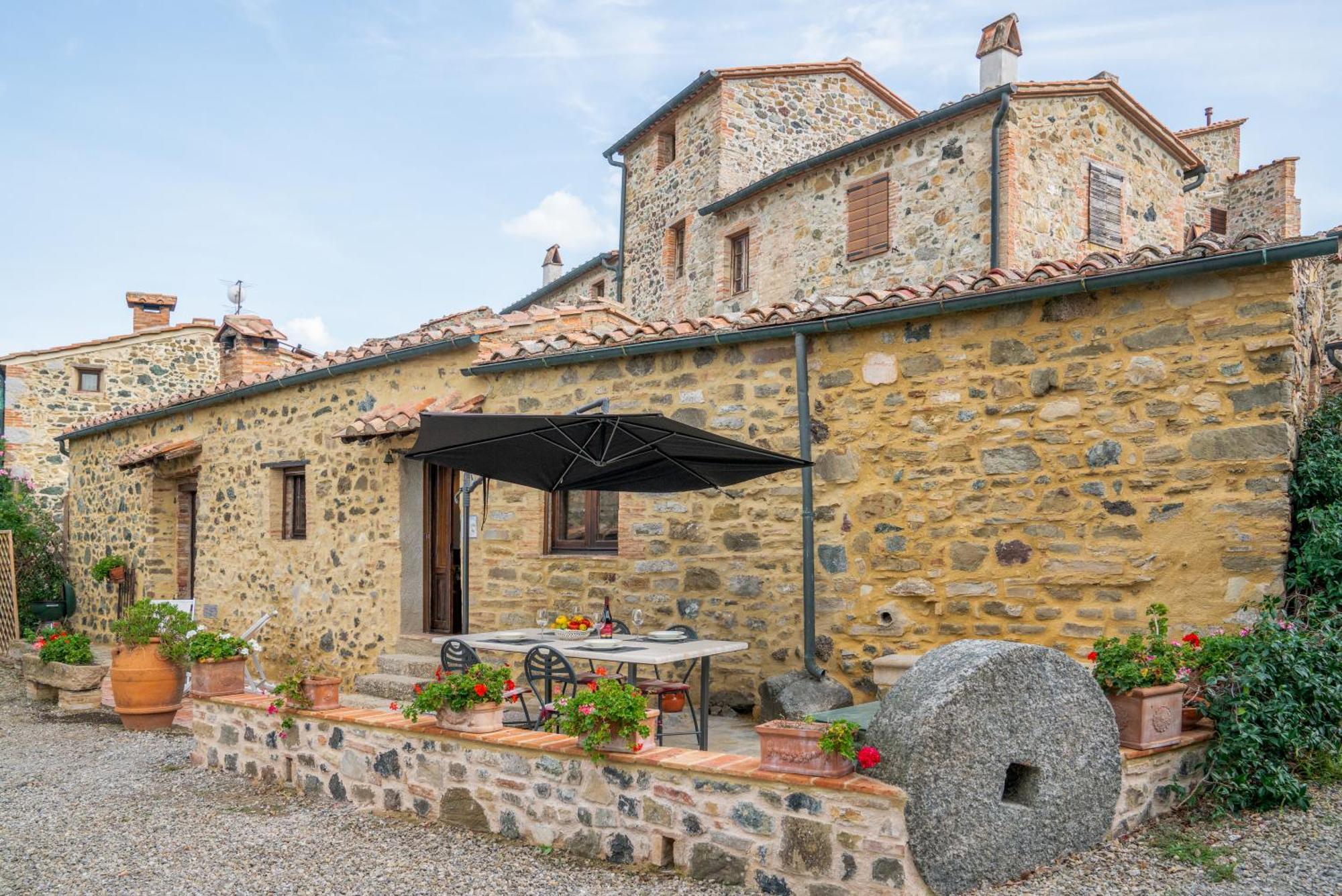 Borgo Cerbaiola Pensionat Montecastelli Pisano Exteriör bild